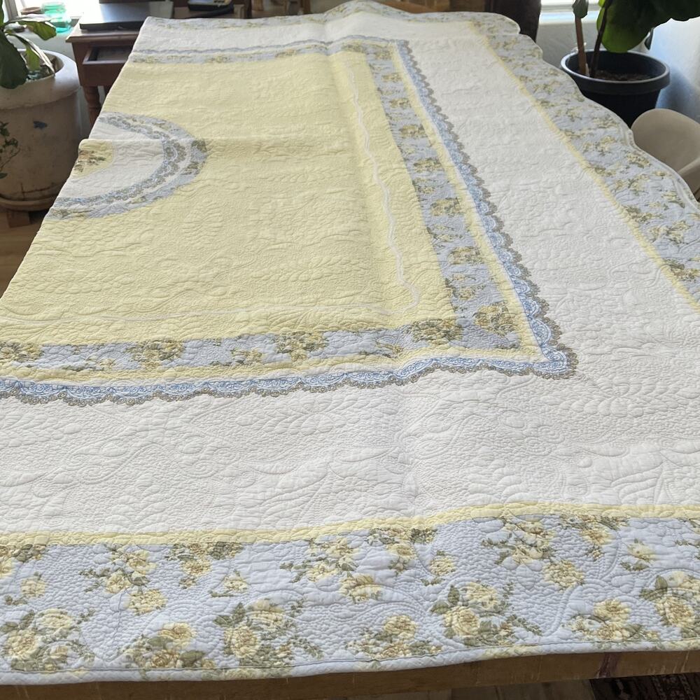 Vintage Yellow Floral Medallion Design Cotton Quilt 87"x83" - Picture 1 of 15